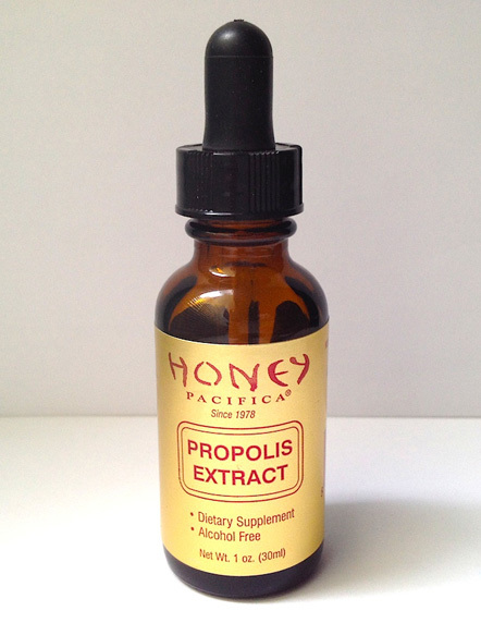 The Benefits of Propolis and How to Use Propolis